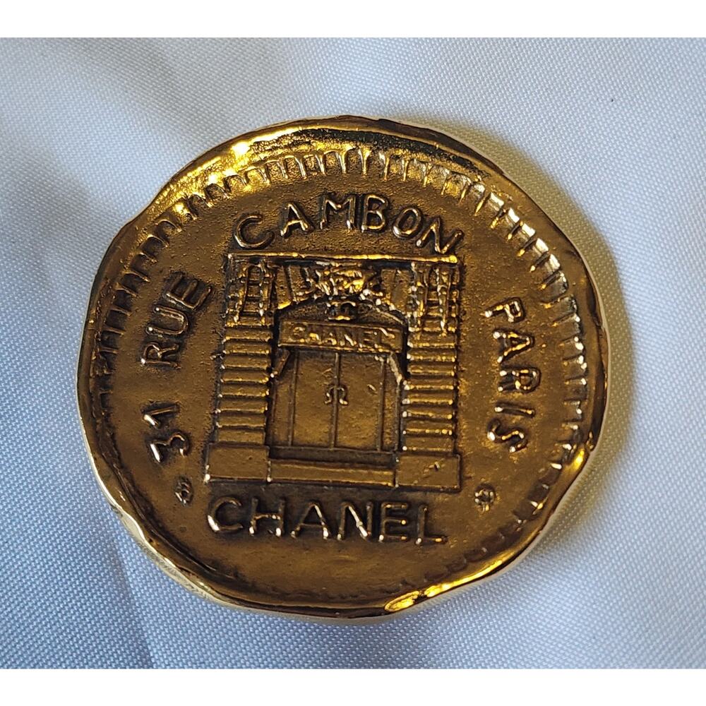 US Based Authentic Vintage Large CHANEL CC 31 Rue Brooch Pin w gift Box or Bag